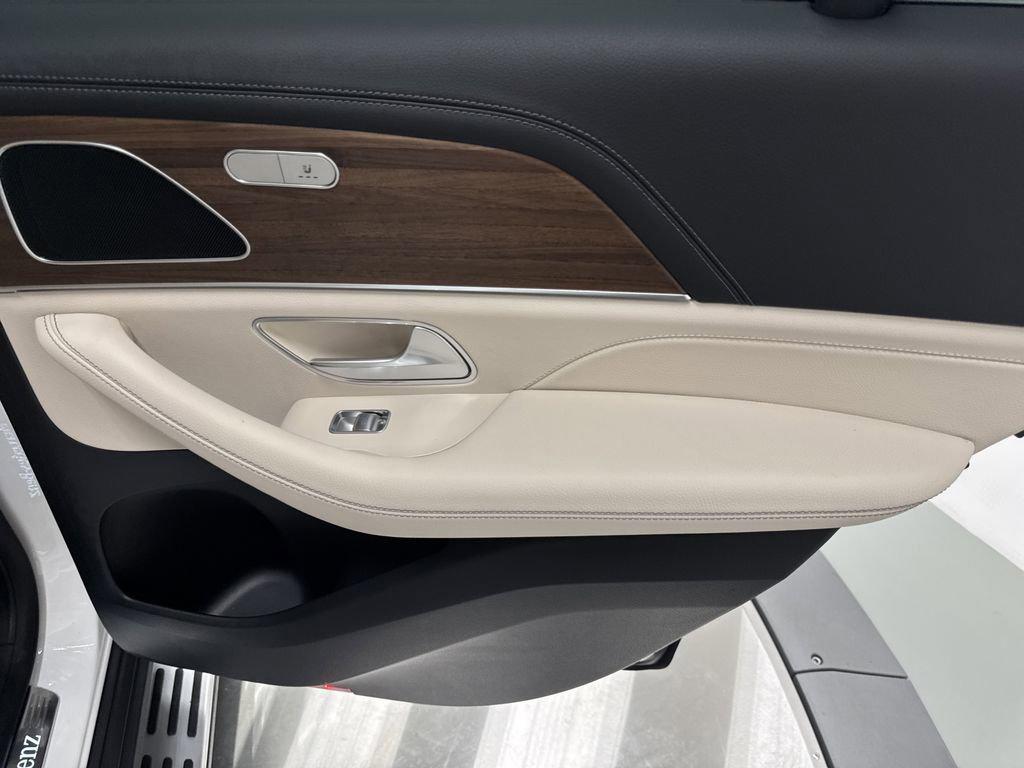 new 2026 Mercedes-Benz GLE 450 car, priced at $79,635