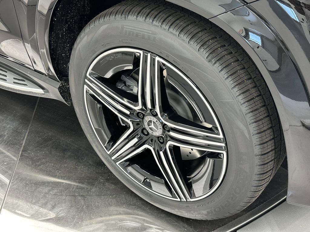 new 2026 Mercedes-Benz GLE 450 car, priced at $82,585