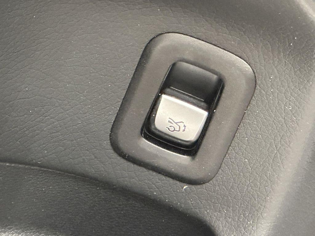 used 2022 Mercedes-Benz GLC 300 car, priced at $39,999