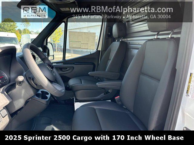 new 2025 Mercedes-Benz Sprinter 2500 car