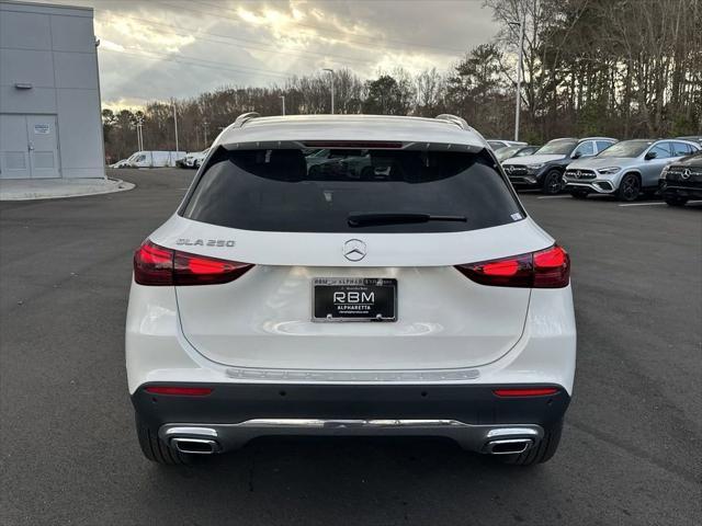 new 2025 Mercedes-Benz GLA 250 car, priced at $49,550