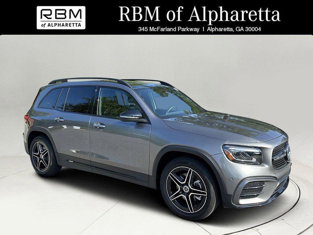 used 2024 Mercedes-Benz GLB 250 car, priced at $41,999