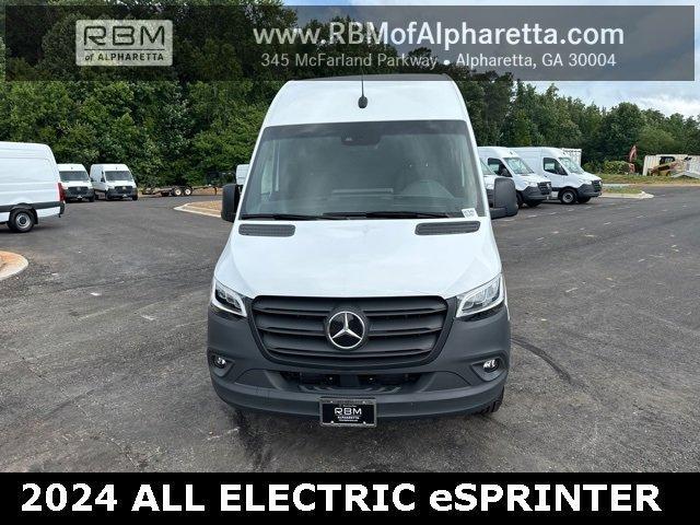 new 2024 Mercedes-Benz Sprinter 2500 car