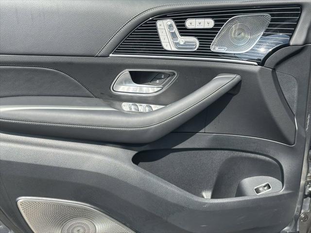 new 2025 Mercedes-Benz GLS 450 car, priced at $107,785