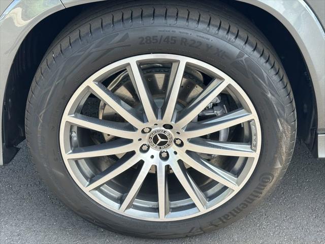 new 2025 Mercedes-Benz GLS 450 car, priced at $107,785