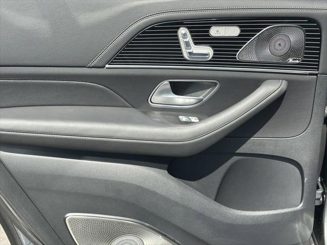 new 2025 Mercedes-Benz GLS 450 car, priced at $107,785