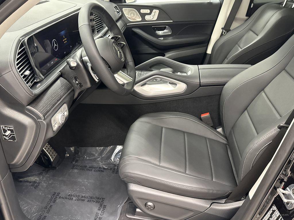 new 2026 Mercedes-Benz GLS 450 car, priced at $98,450