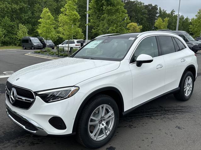 new 2025 Mercedes-Benz GLC 300 car, priced at $56,385