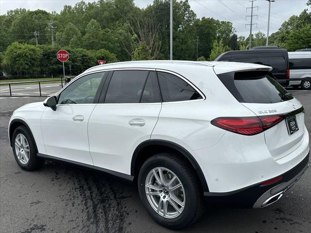 new 2025 Mercedes-Benz GLC 300 car, priced at $56,385