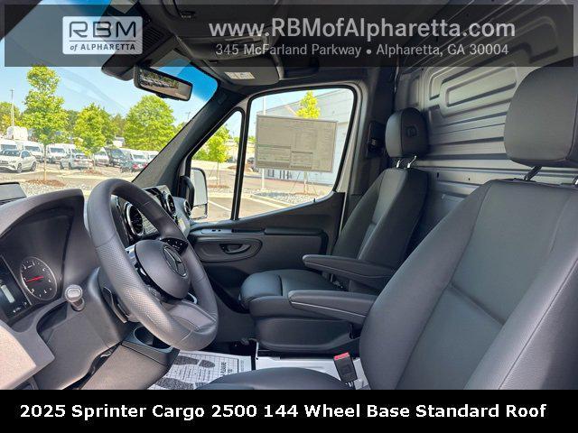 new 2025 Mercedes-Benz Sprinter 2500 car