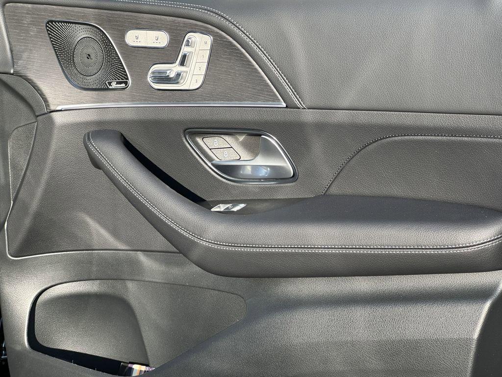 new 2025 Mercedes-Benz GLE 350 car, priced at $82,495