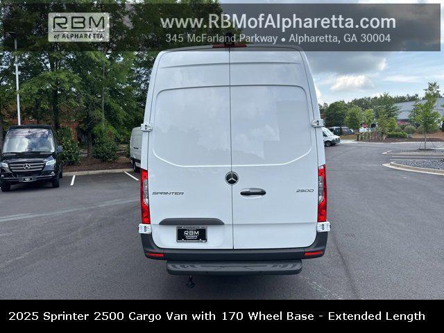 new 2025 Mercedes-Benz Sprinter 2500 car