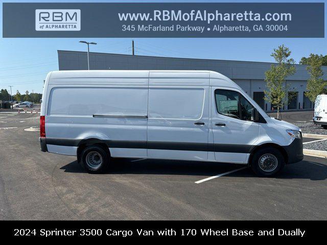 new 2024 Mercedes-Benz Sprinter 3500 car