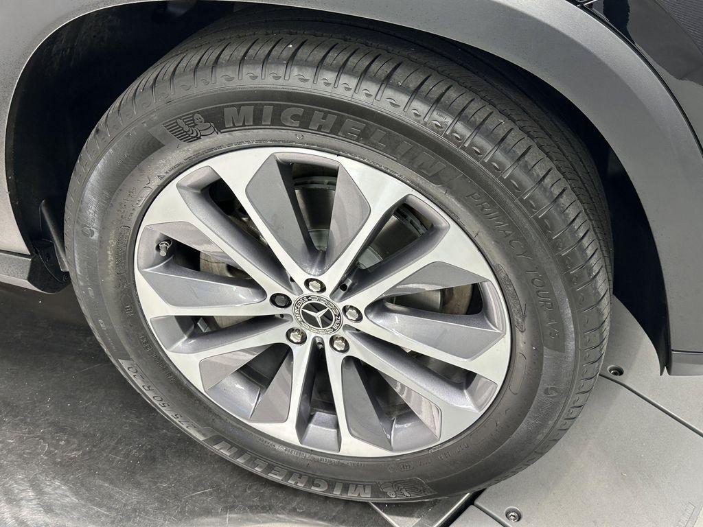 used 2022 Mercedes-Benz GLE 350 car, priced at $48,999