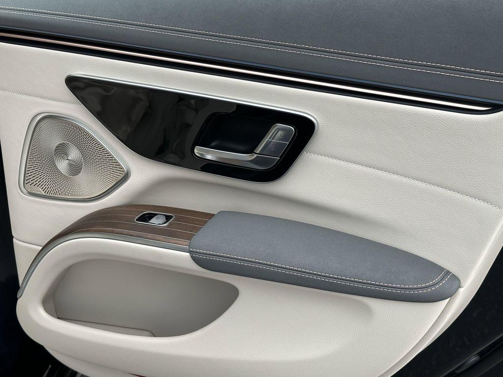 used 2023 Mercedes-Benz EQS 580 car, priced at $66,999