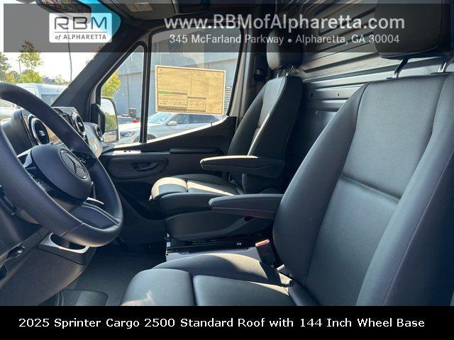new 2025 Mercedes-Benz Sprinter 2500 car