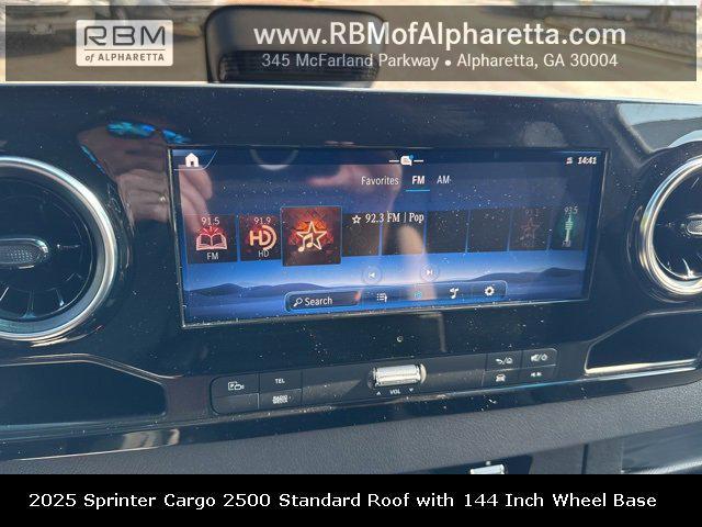 new 2025 Mercedes-Benz Sprinter 2500 car