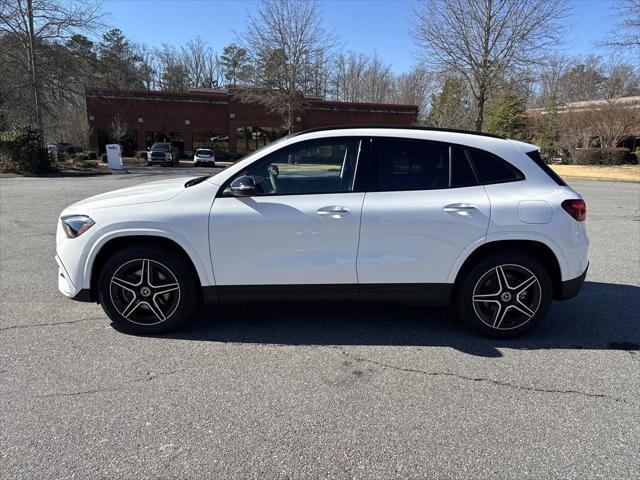 new 2025 Mercedes-Benz GLA 250 car, priced at $53,295