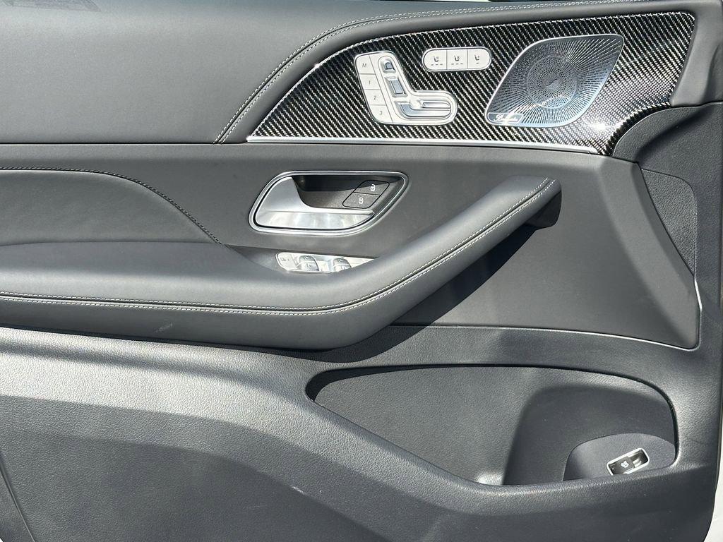 new 2025 Mercedes-Benz AMG GLE 63 car, priced at $143,940