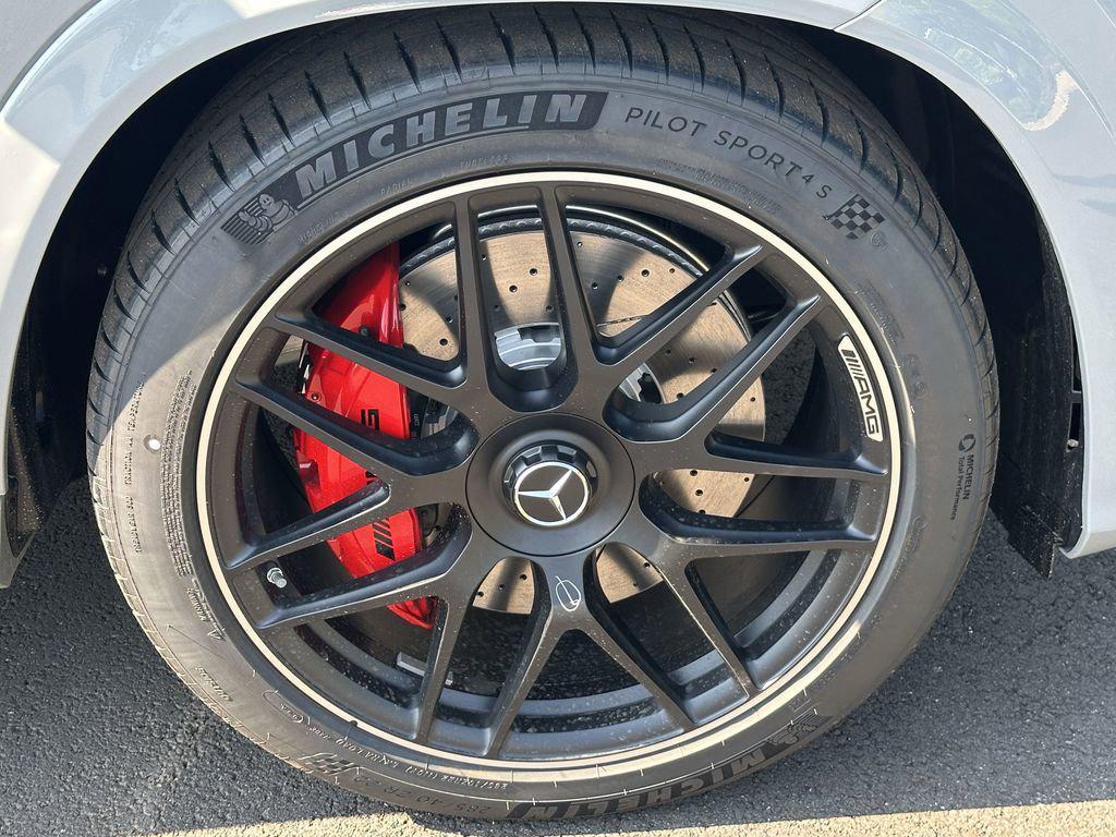 new 2025 Mercedes-Benz AMG GLE 63 car, priced at $143,940