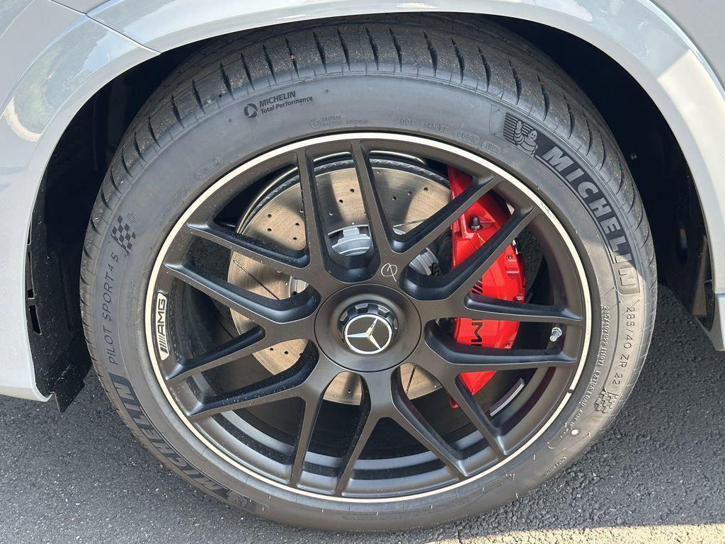 new 2025 Mercedes-Benz AMG GLE 63 car, priced at $143,940
