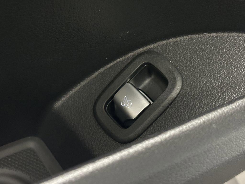 new 2026 Mercedes-Benz GLC 300 car, priced at $66,390