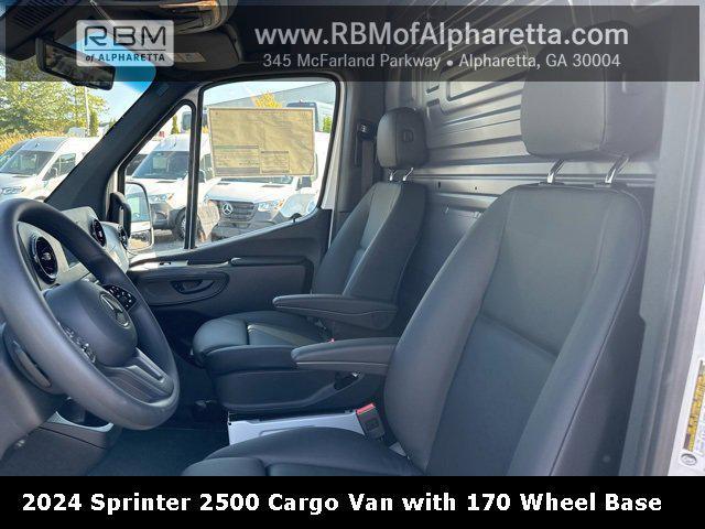 new 2024 Mercedes-Benz Sprinter 2500 car