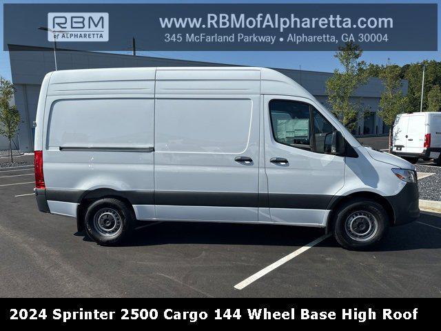 new 2024 Mercedes-Benz Sprinter 2500 car