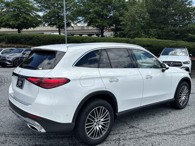new 2025 Mercedes-Benz GLC 300 car, priced at $55,565