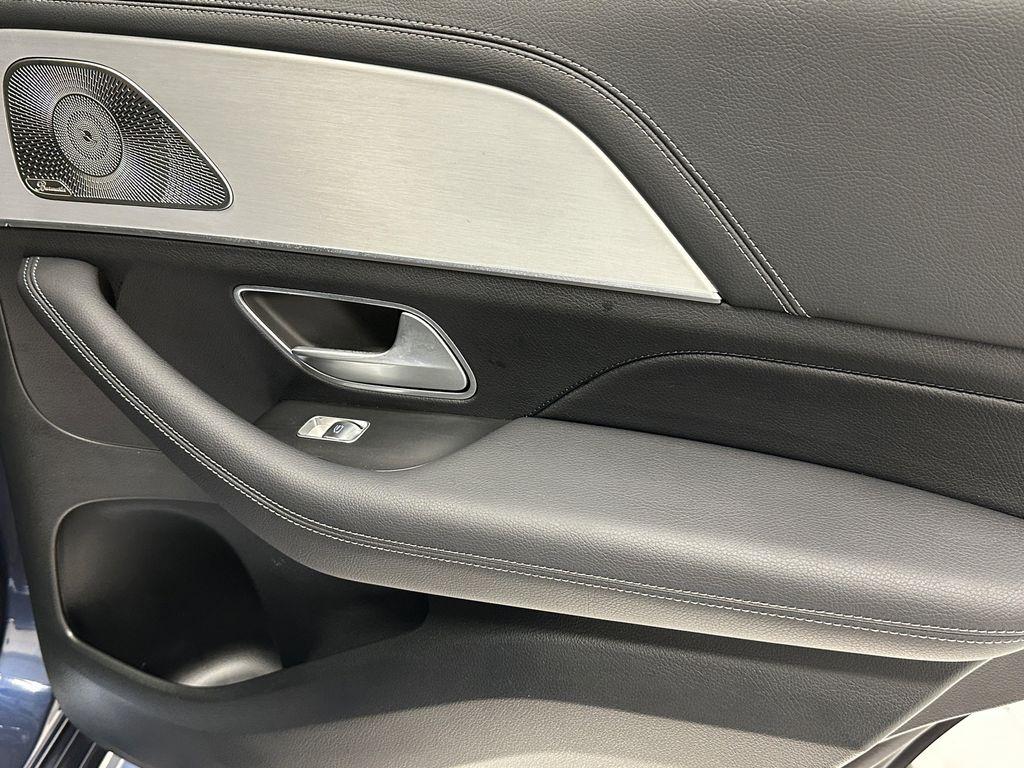 used 2025 Mercedes-Benz GLE 350 car, priced at $64,999