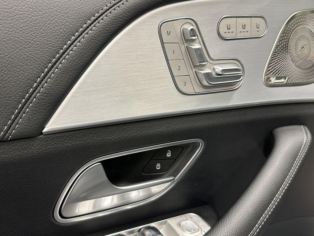 used 2025 Mercedes-Benz GLE 350 car, priced at $64,999