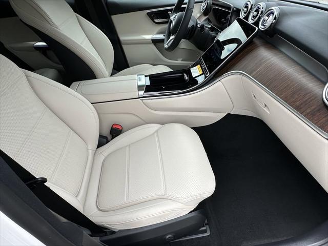 new 2025 Mercedes-Benz GLC 350e car, priced at $66,325