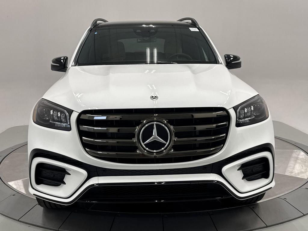 new 2026 Mercedes-Benz GLS 580 car, priced at $122,585