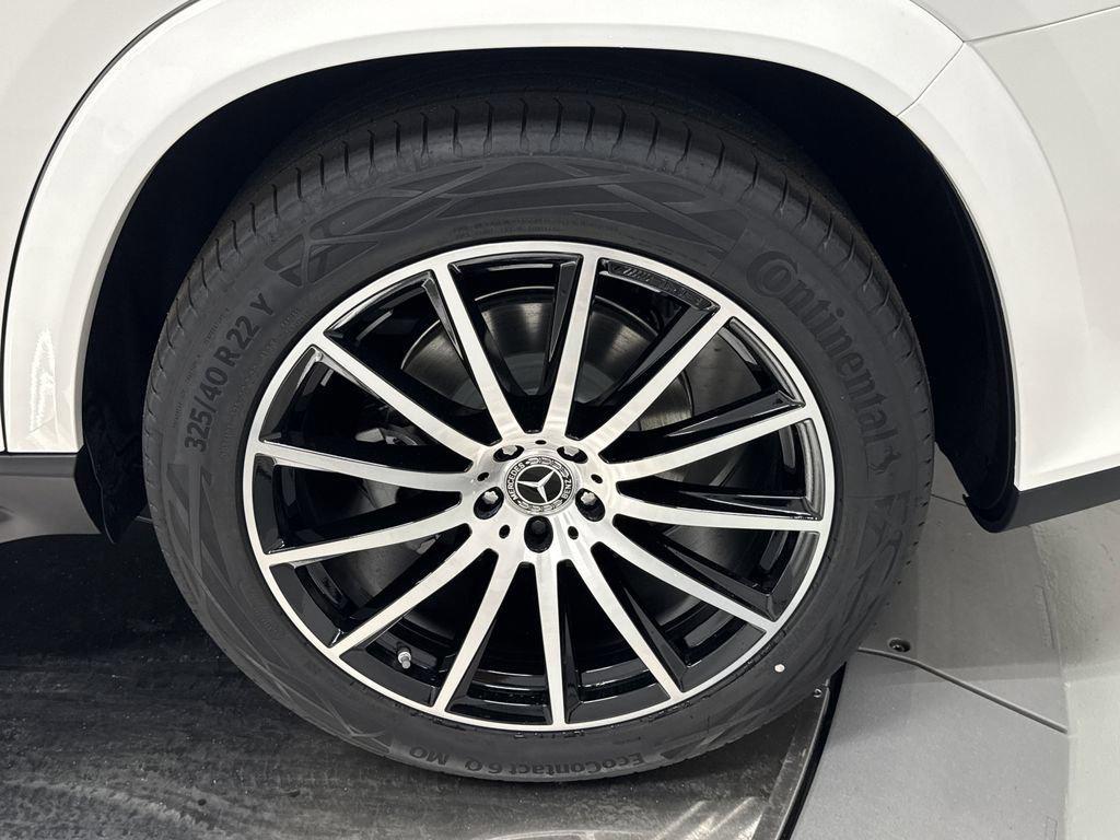 new 2026 Mercedes-Benz GLS 580 car, priced at $122,585