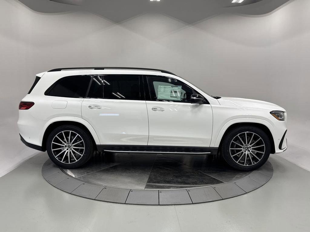 new 2026 Mercedes-Benz GLS 580 car, priced at $122,585