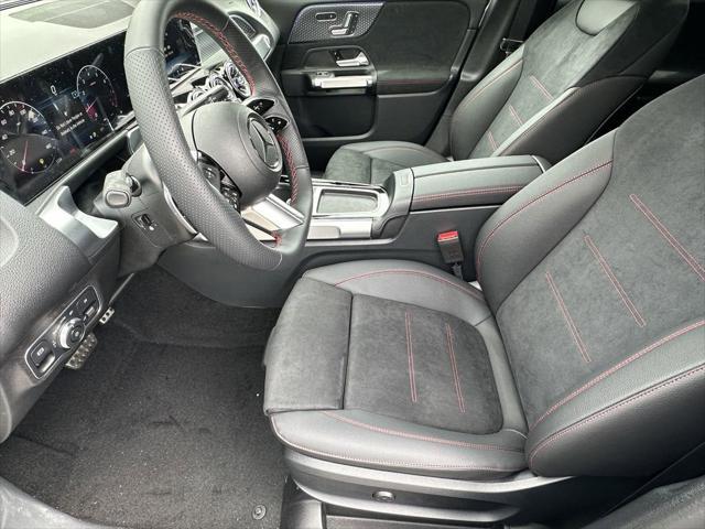 new 2025 Mercedes-Benz GLB 250 car, priced at $58,060