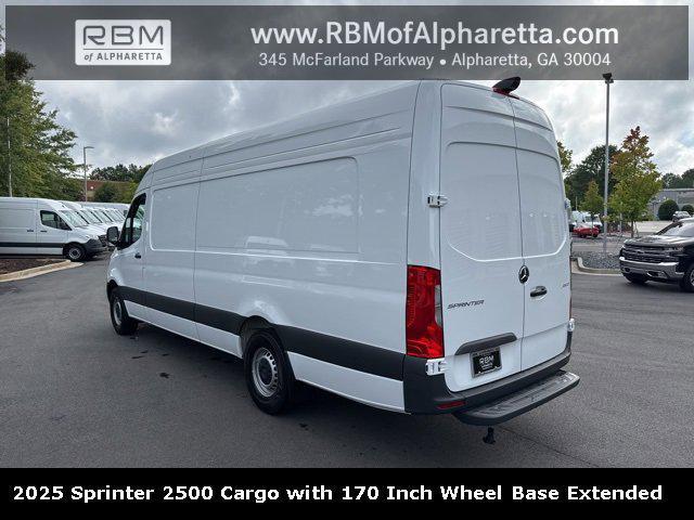 new 2025 Mercedes-Benz Sprinter 2500 car