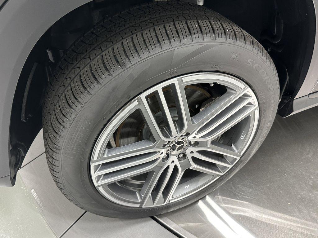 used 2024 Mercedes-Benz GLS 450 car, priced at $81,999