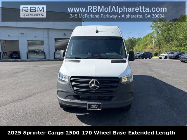 new 2025 Mercedes-Benz Sprinter 2500 car