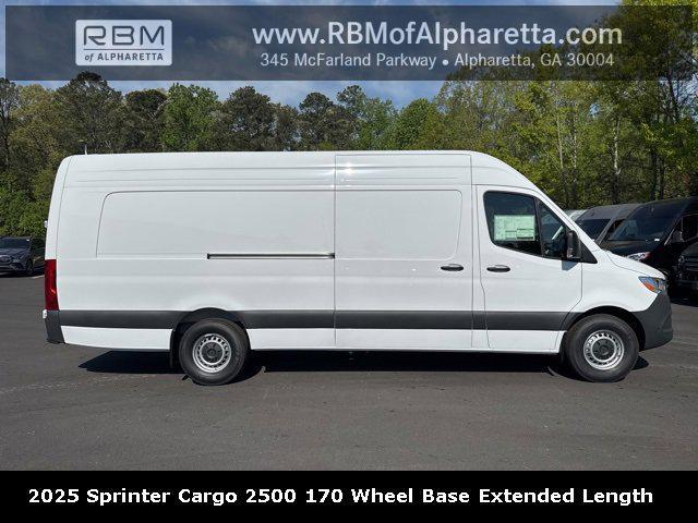 new 2025 Mercedes-Benz Sprinter 2500 car
