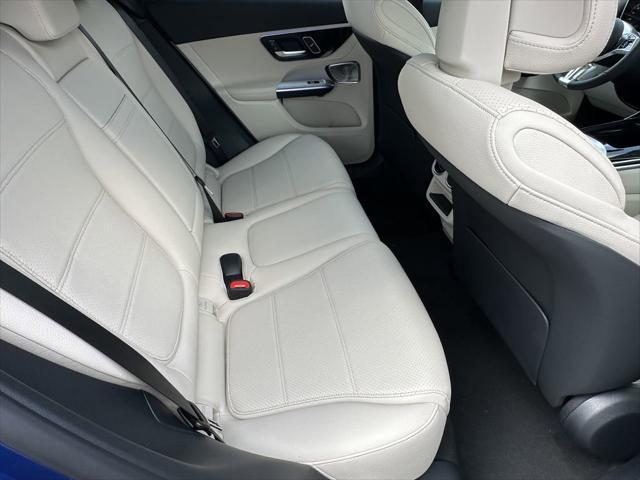 new 2025 Mercedes-Benz GLC 300 car, priced at $58,735