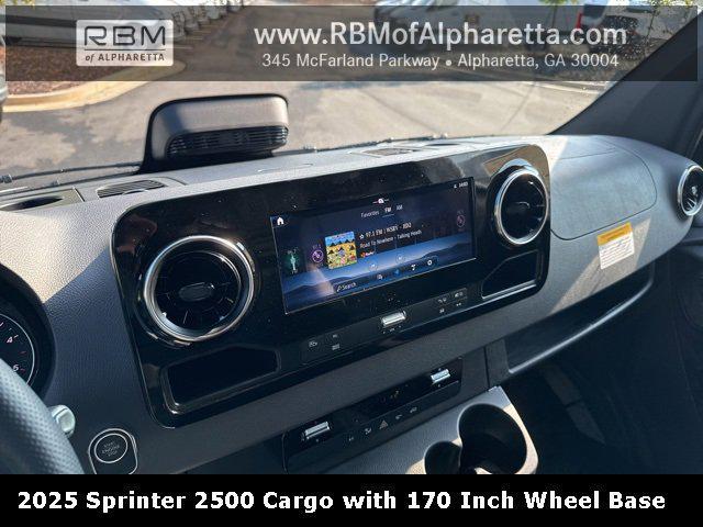 new 2025 Mercedes-Benz Sprinter 2500 car