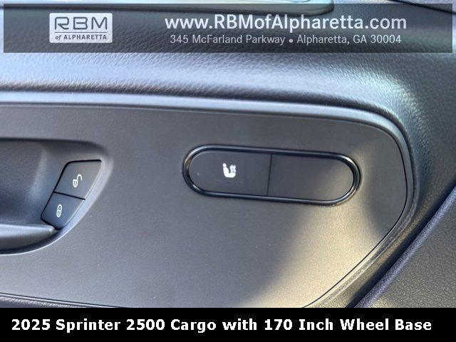 new 2025 Mercedes-Benz Sprinter 2500 car