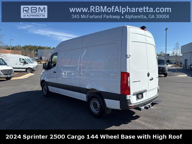 new 2024 Mercedes-Benz Sprinter 2500 car