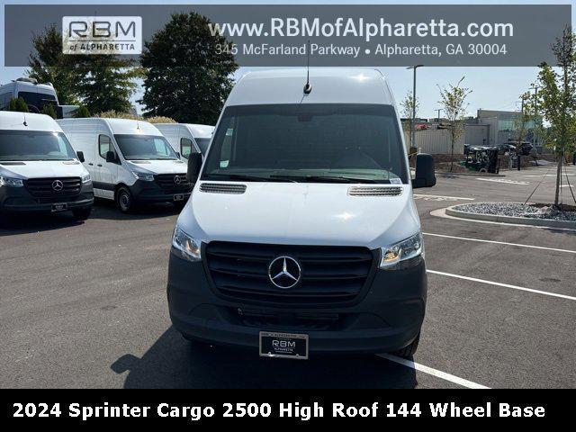 new 2024 Mercedes-Benz Sprinter 2500 car