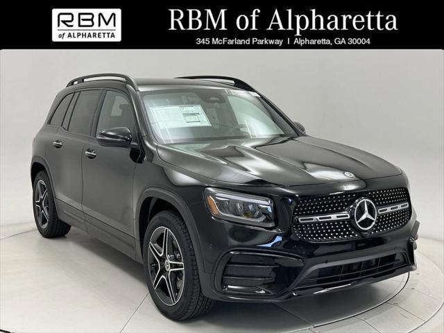 new 2024 Mercedes-Benz GLB 250 car, priced at $52,090