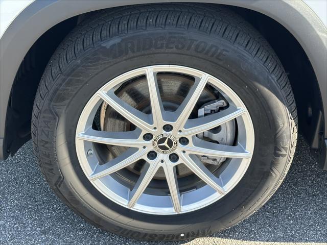 used 2024 Mercedes-Benz GLE 450 Plug-In Hybrid car, priced at $72,999