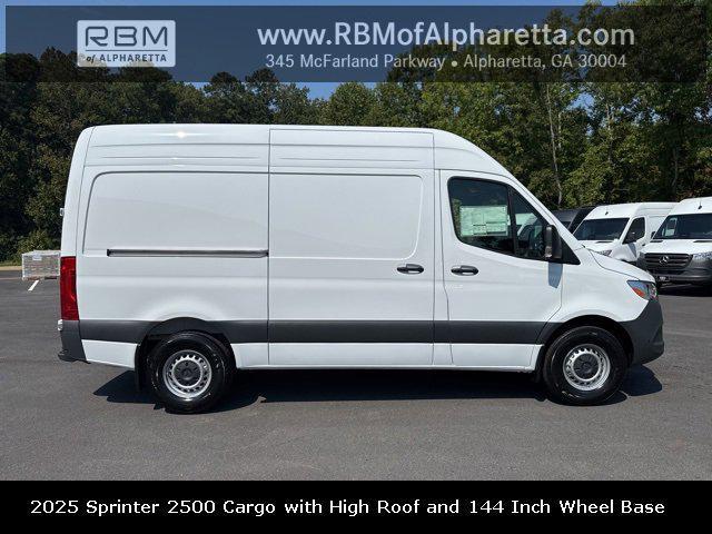 new 2025 Mercedes-Benz Sprinter 2500 car