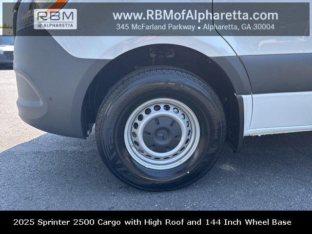 new 2025 Mercedes-Benz Sprinter 2500 car