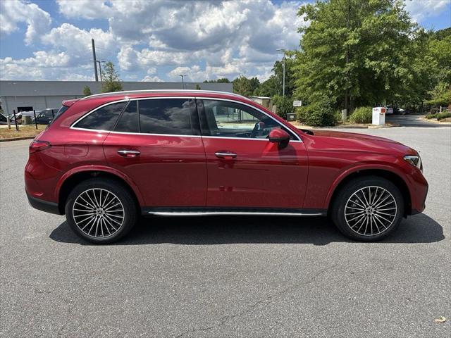 new 2024 Mercedes-Benz GLC 300 car, priced at $61,165